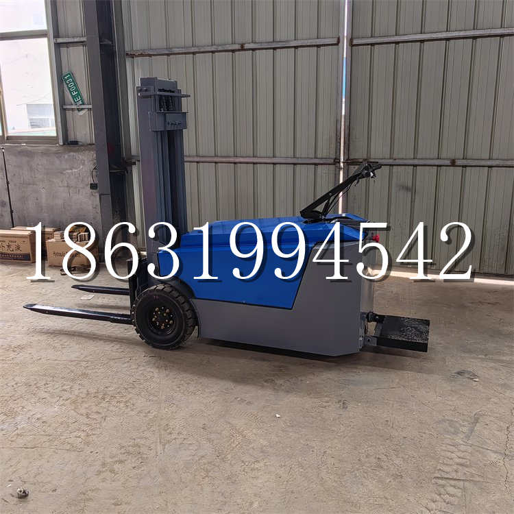 南关区全电动叉车插腿式堆高车液压装卸车1.5吨升高小型站驾式铲车